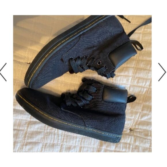 Dr. Martens Shoes - Black Canvas Dr Martens. Size 7.  Chukka model